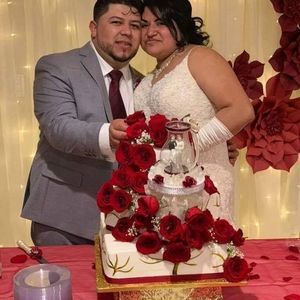 Meet your Posher, Dinora